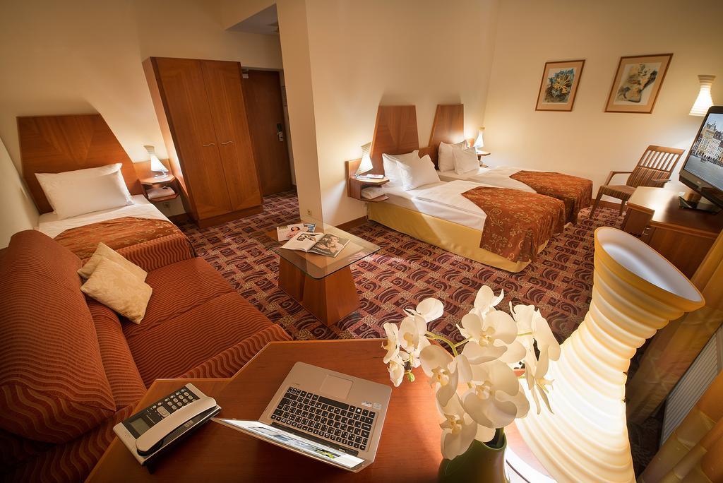 Old Town Bed & Breakfast Ceske Budejovice Exteriör bild
